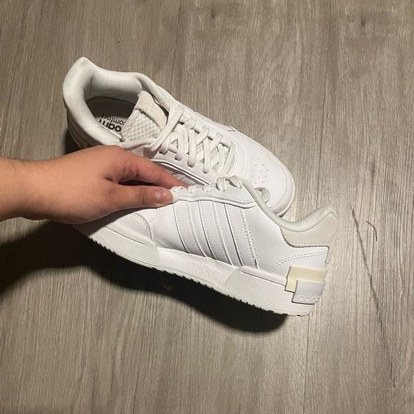 Adidas Cloud Foam Sneakers - Picture 4 of 7